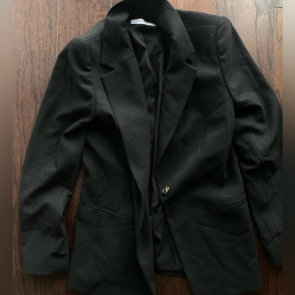 Woman’s Black Blazer - NEW